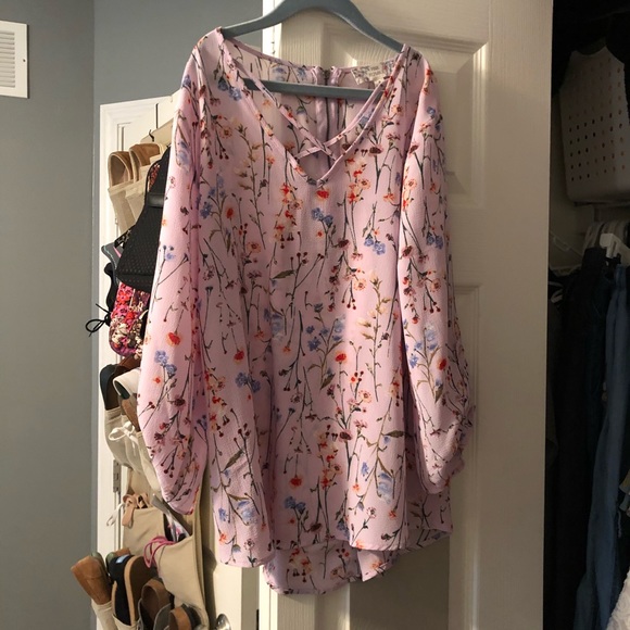 SOLD lilac dress shirt - Picture 1 of 3